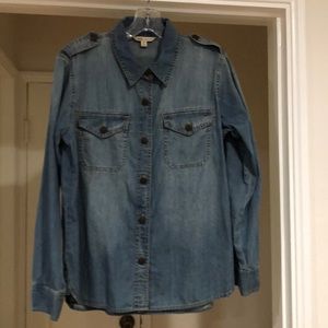 Cabi Jeans Tavern Denim Button Shirt Size M